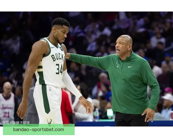 雄鹿季后赛晋级概率仅3% 字母哥逼宫离队遭批虚伪卑劣 雄鹿季后赛晋级概率仅3% 字母哥逼宫离队遭批虚伪卑劣