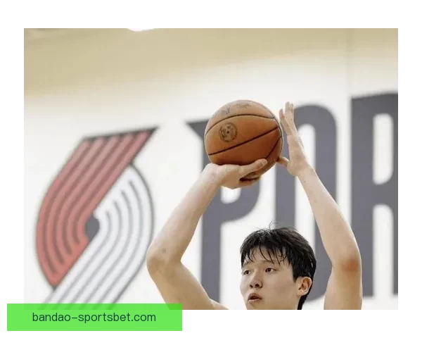 斯普利特赞杨瀚森进步显著 从季初时间减少到成长为更好球员