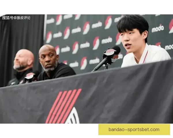 斯普利特着力提升杨瀚森三分出手能力助其外线投射全面进化持续优化表现